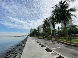 Manila Bay Beach