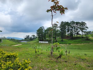 Pinewoods Golf and Country Club