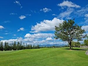 Pradera Verde Golf Club