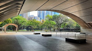 Ayala Triangle Gardens